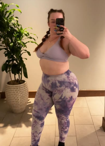 gym-outfit-ideas-for-plus-size-women