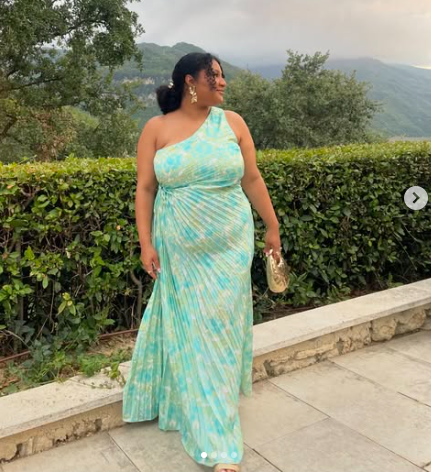 Plus-Size-Wedding-Guest-Outfit-Ideas-For-Black-Women