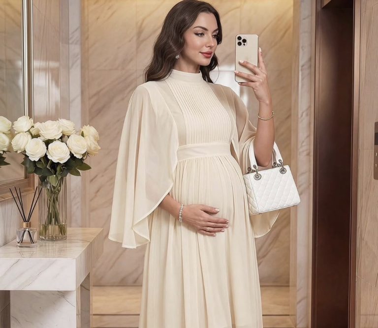 7 Modest Pregnancy Outfit Ideas For Church