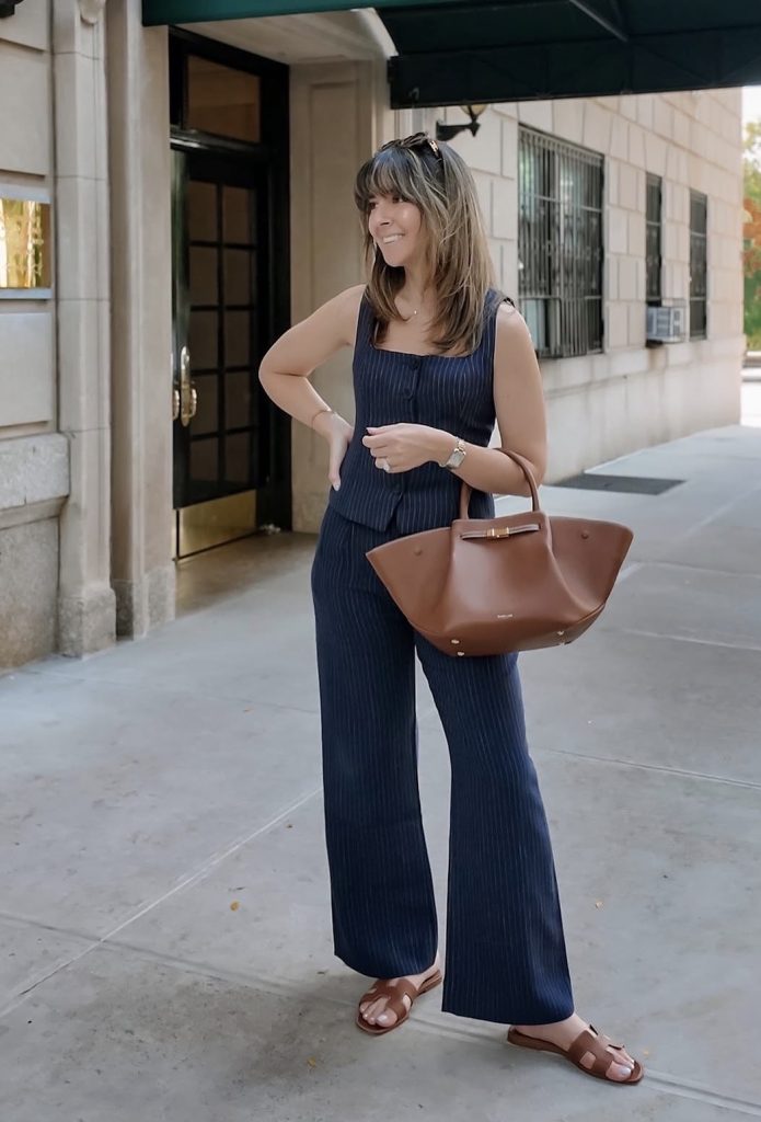 Monochrome magic capsule outfit for petite women 