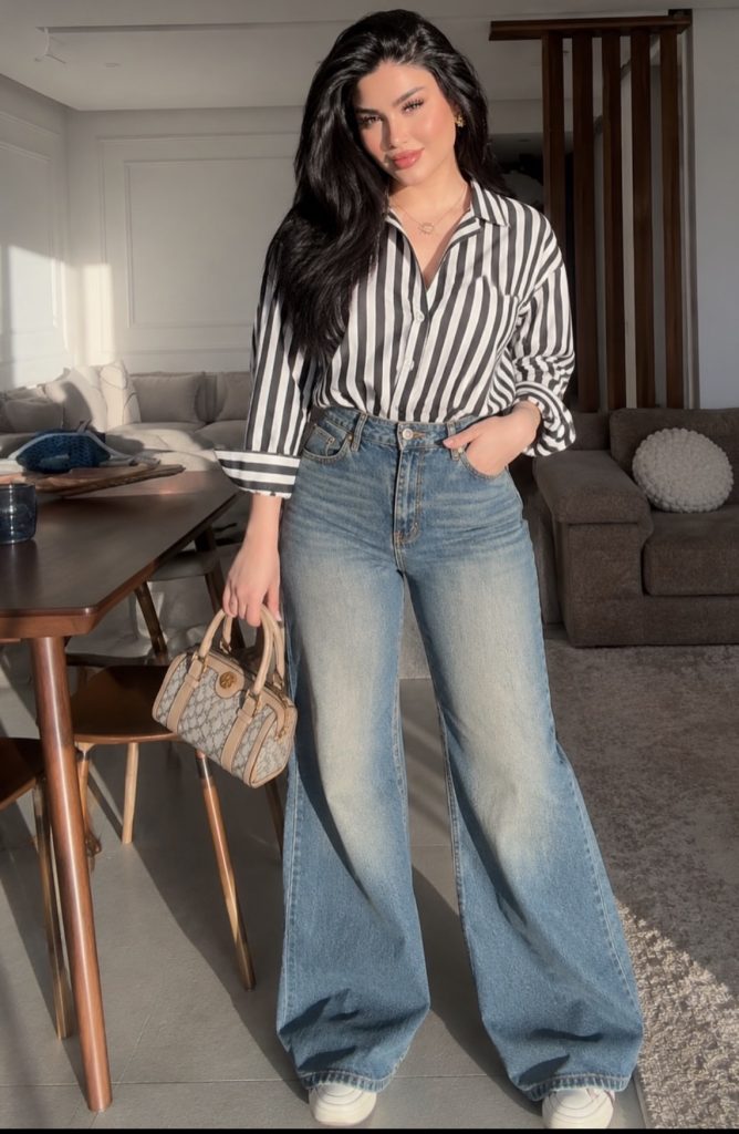 Vertical stripes capsule for petite women 