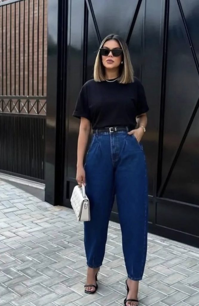 Capsule wardrobe for short women