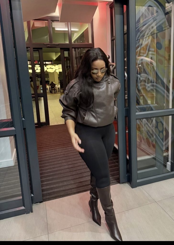 Leather leggings and statement tops 