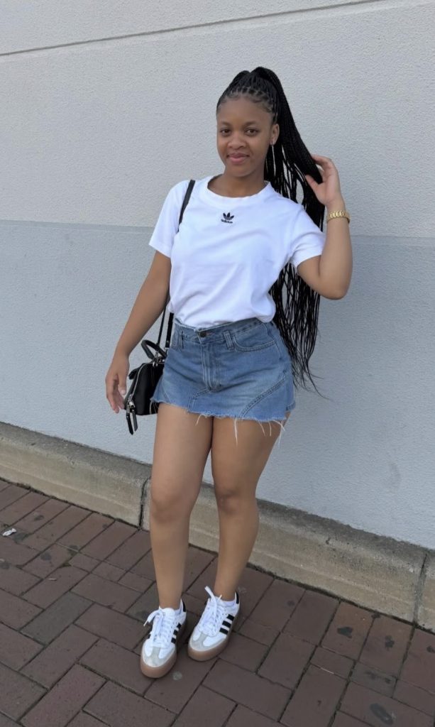 Mini Skirt + Tucked Tee Combo
