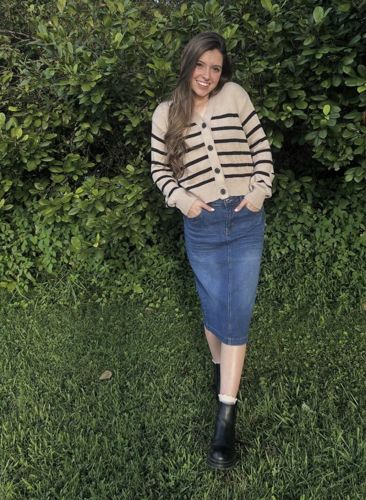 High-Waisted Denim Skirt with a Cropped Sweater