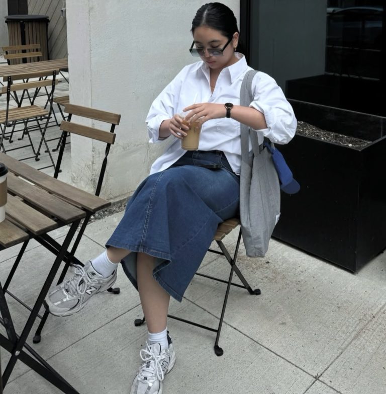 6 Chic Long Denim Skirt Outfits for Night Party (Petite-Friendly!)