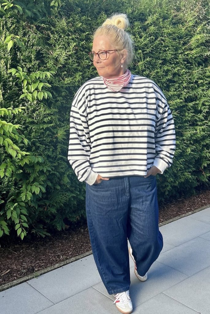 Boyfriend Jeans + Striped Tee + White Sneakers
