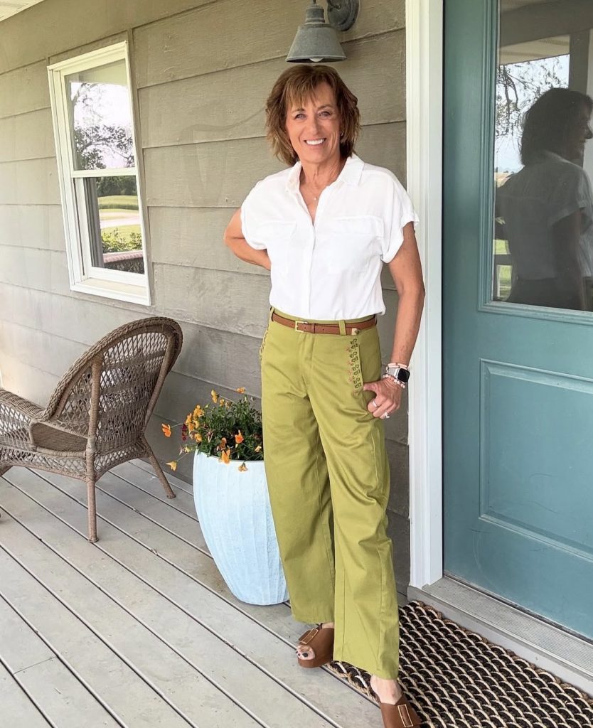 Wide-Leg Trousers with a Tucked-In Blouse