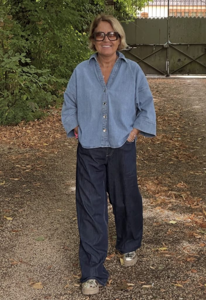 Boyfriend Jeans with a Denim-on-Denim Look