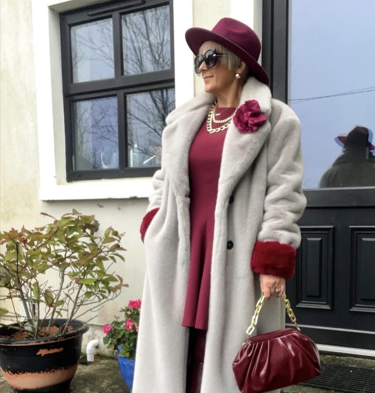 6 Casual Winter Travel Outfits for Women Over 60